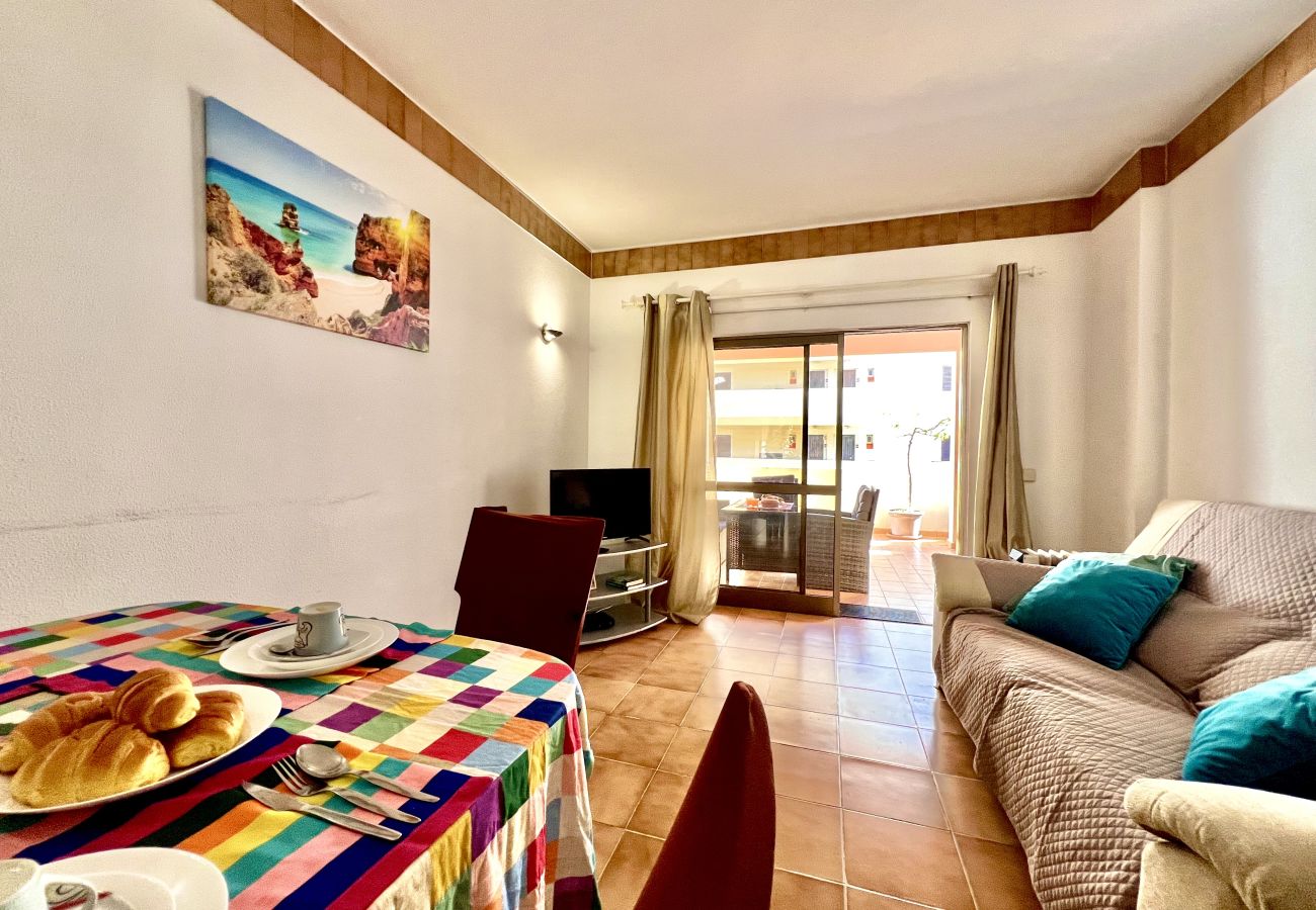 Apartment in Lagos - LAGOS OCEAN BAY WITH POOL by HOMING