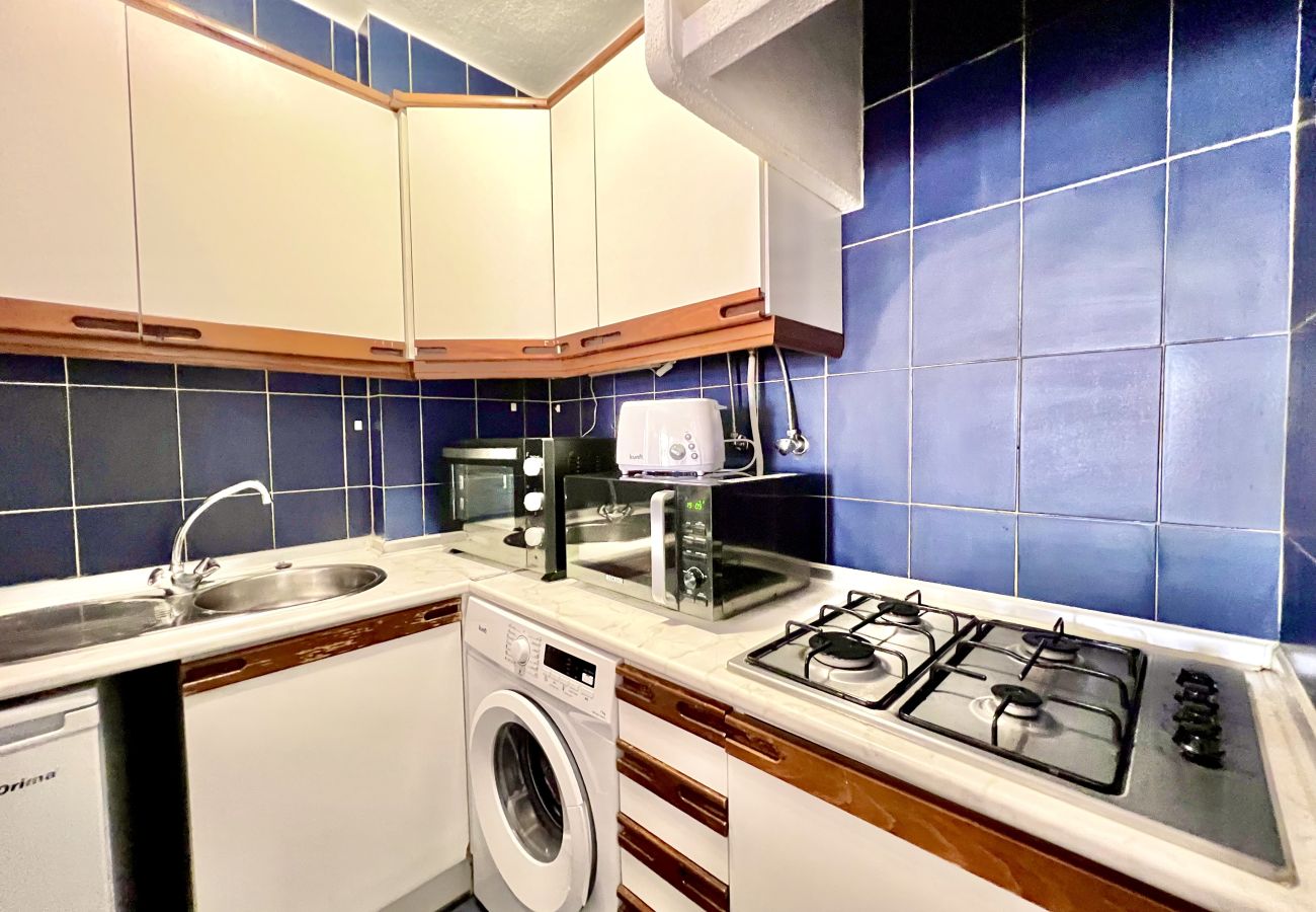 Apartment in Lagos - LAGOS OCEAN BAY WITH POOL by HOMING