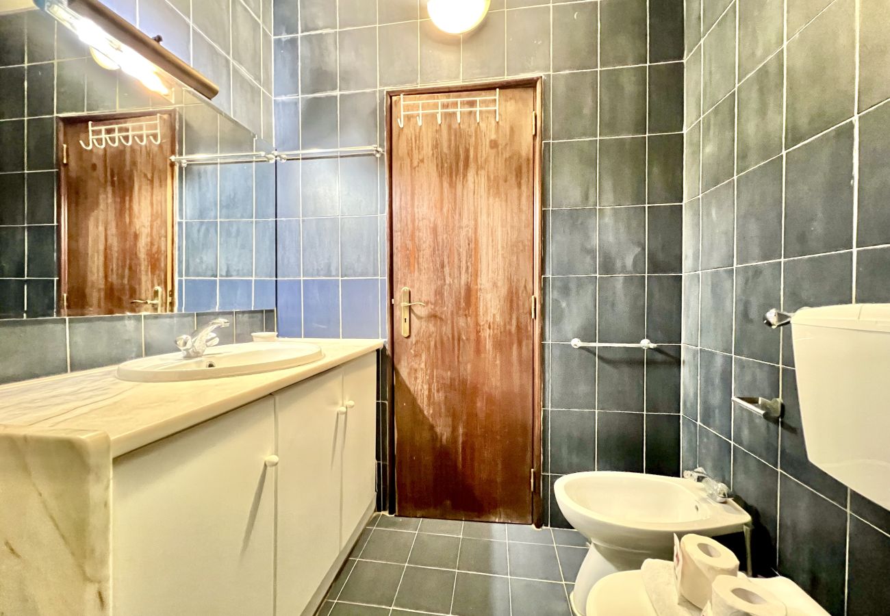 Apartment in Lagos - LAGOS OCEAN BAY WITH POOL by HOMING