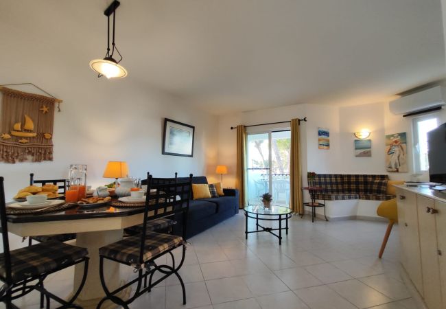 Apartment in Albufeira - ALBUFEIRA BALAIA GOLF VILAGE 4 WITH POOL by HOMIN Apartment in Albufeira - ALBUFEIRA BALAIA GOLF VILAGE 4 WITH POOL by HOMIN