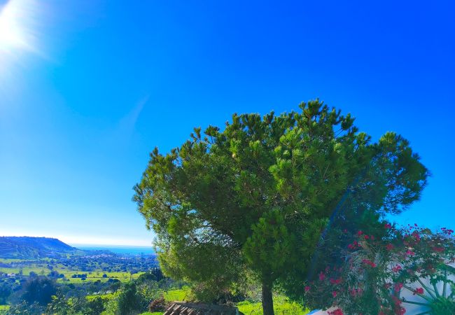 Apartment in Lagos - LAGOS HIGH POINT NATURE 1 by HOMING Apartment in Lagos - LAGOS HIGH POINT NATURE 1 by HOMING