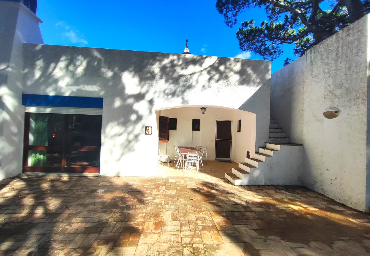 Villa in Albufeira - ALBUFEIRA AÇOTEIAS VILLA WITH POOL by HOMING