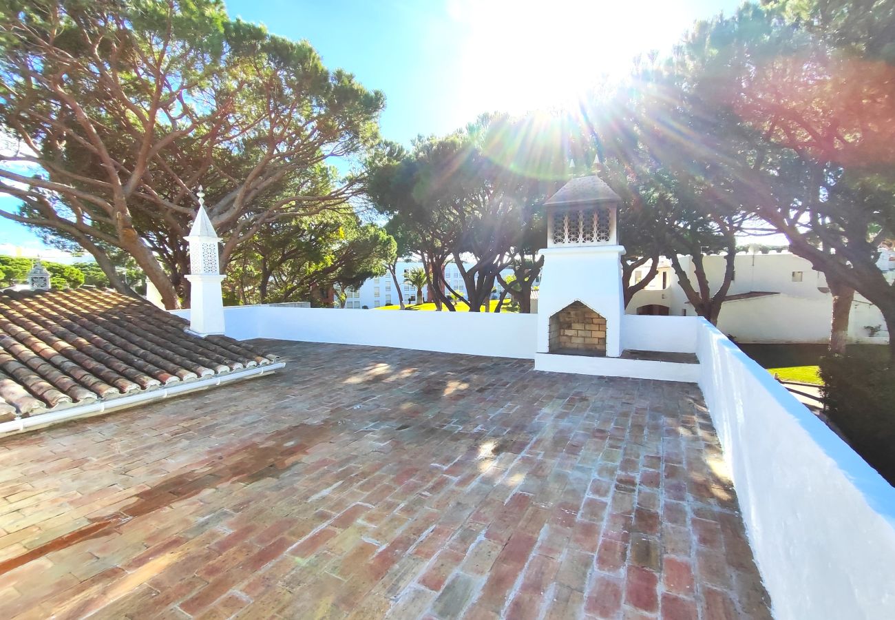 Villa in Albufeira - ALBUFEIRA AÇOTEIAS VILLA WITH POOL by HOMING