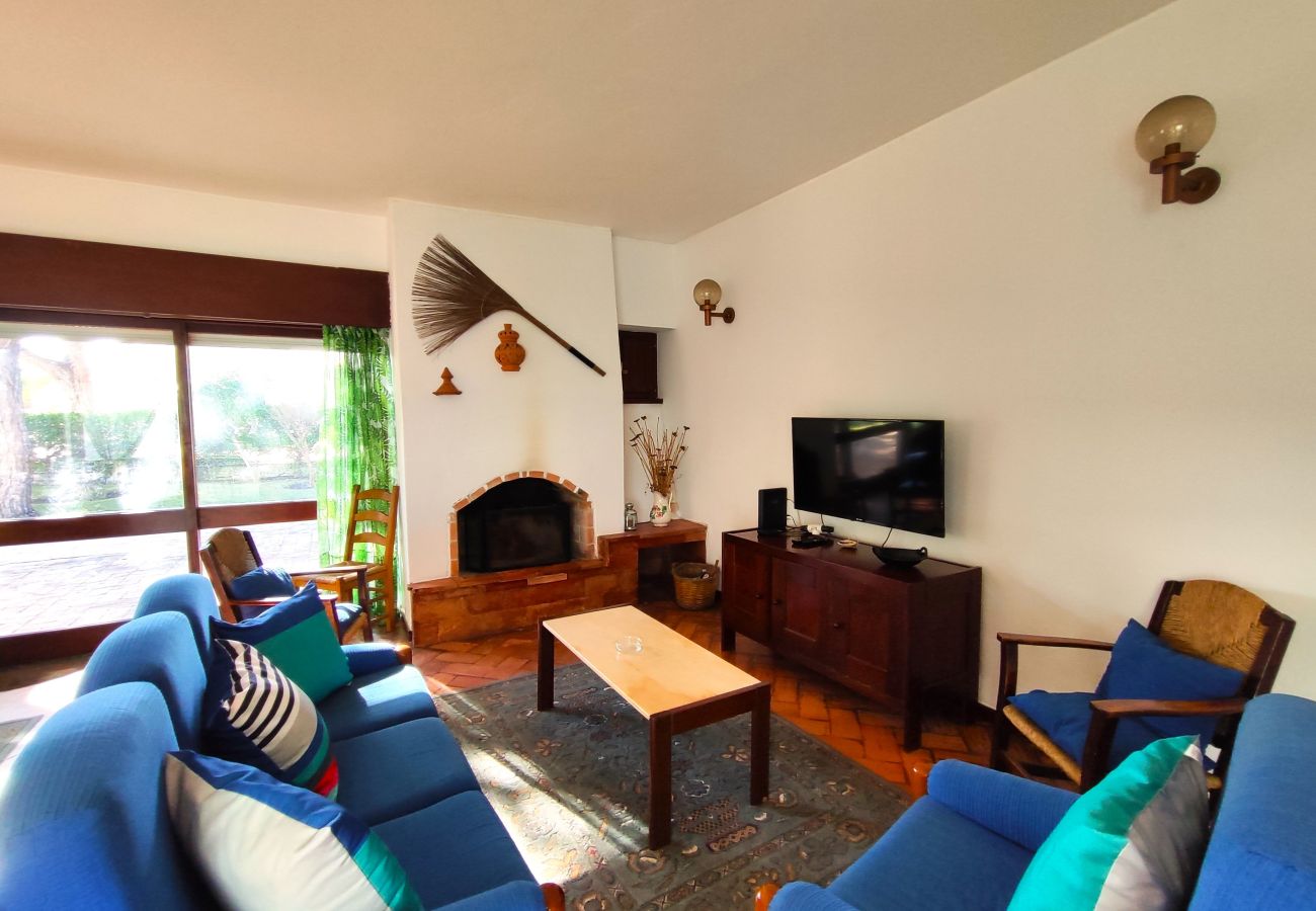 Villa in Albufeira - ALBUFEIRA AÇOTEIAS VILLA WITH POOL by HOMING