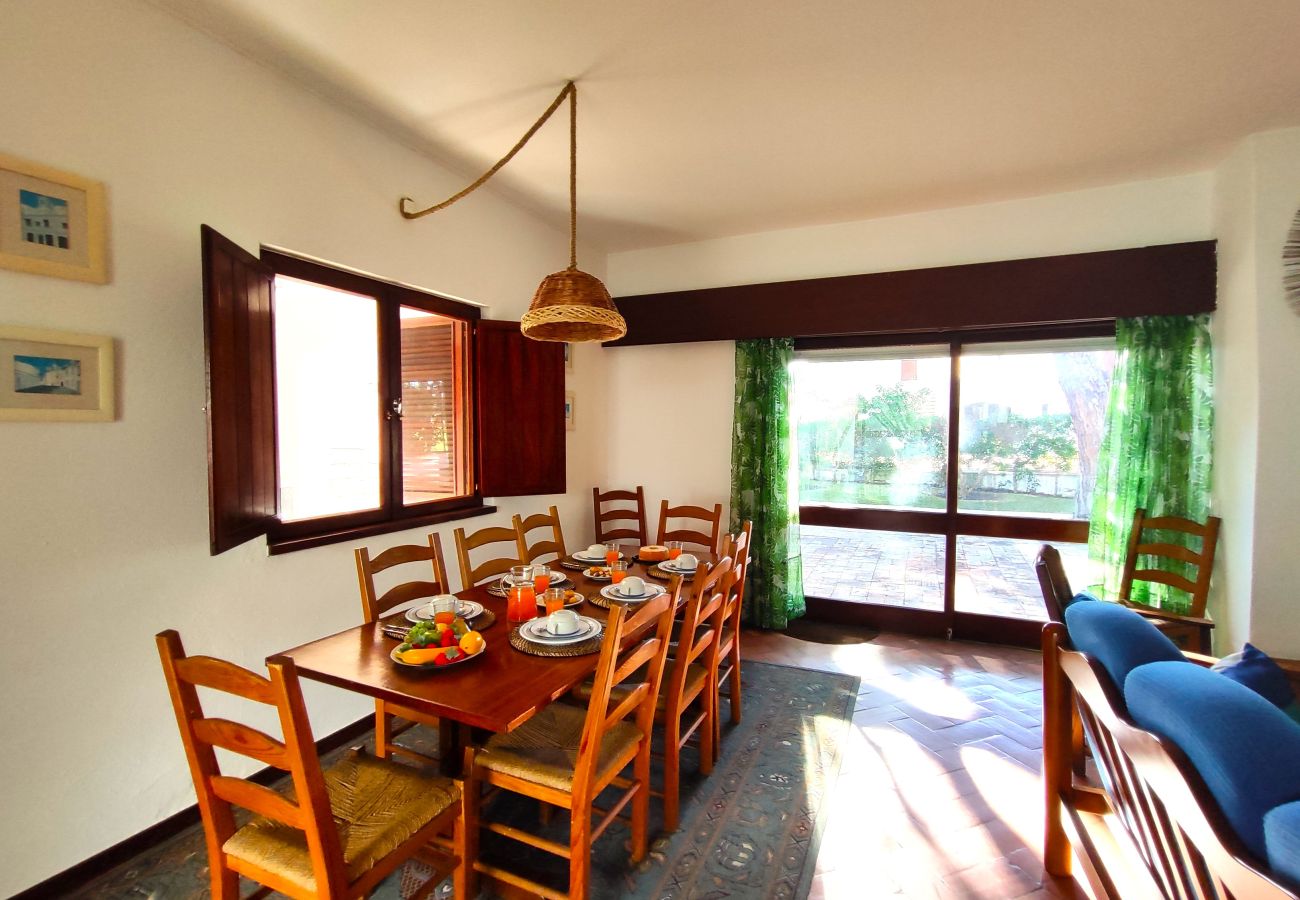 Villa in Albufeira - ALBUFEIRA AÇOTEIAS VILLA WITH POOL by HOMING