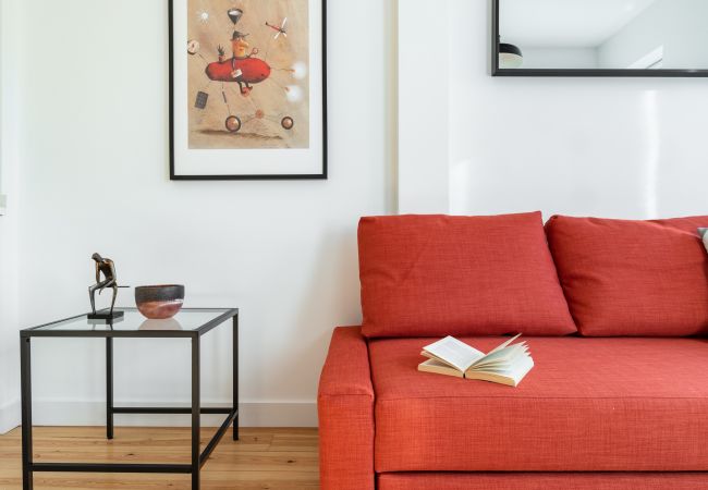 Apartment in Lisboa - BELEM DESIGN 08 by HOMING Apartment in Lisboa - BELEM DESIGN 08 by HOMING