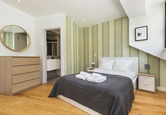 Apartment in Lisboa - BELEM DESIGN 15 by HOMING Apartment in Lisboa - BELEM DESIGN 15 by HOMING