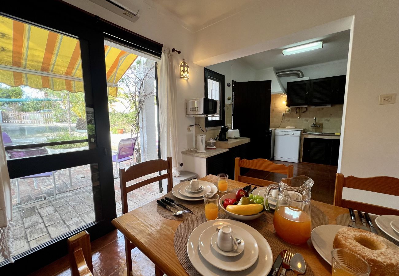 Villa in Tavira - TAVIRA TRADITIONAL VILLA by HOMING