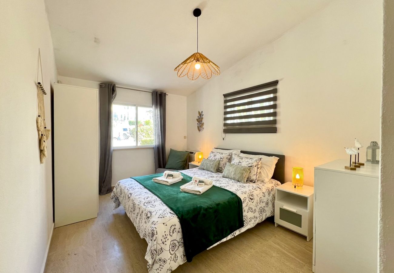 Villa in Vilamoura - VILAMOURA BRIGHTNESS VILLA WITH POOL by HOMING