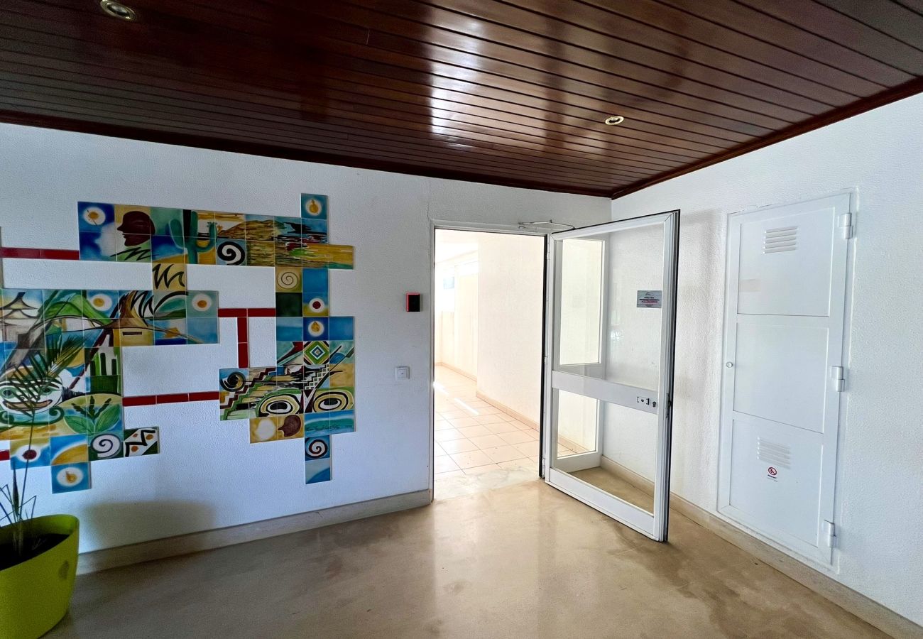 Apartment in Vilamoura - VILAMOURA MARINA CHARMING WITH POOL by HOMING