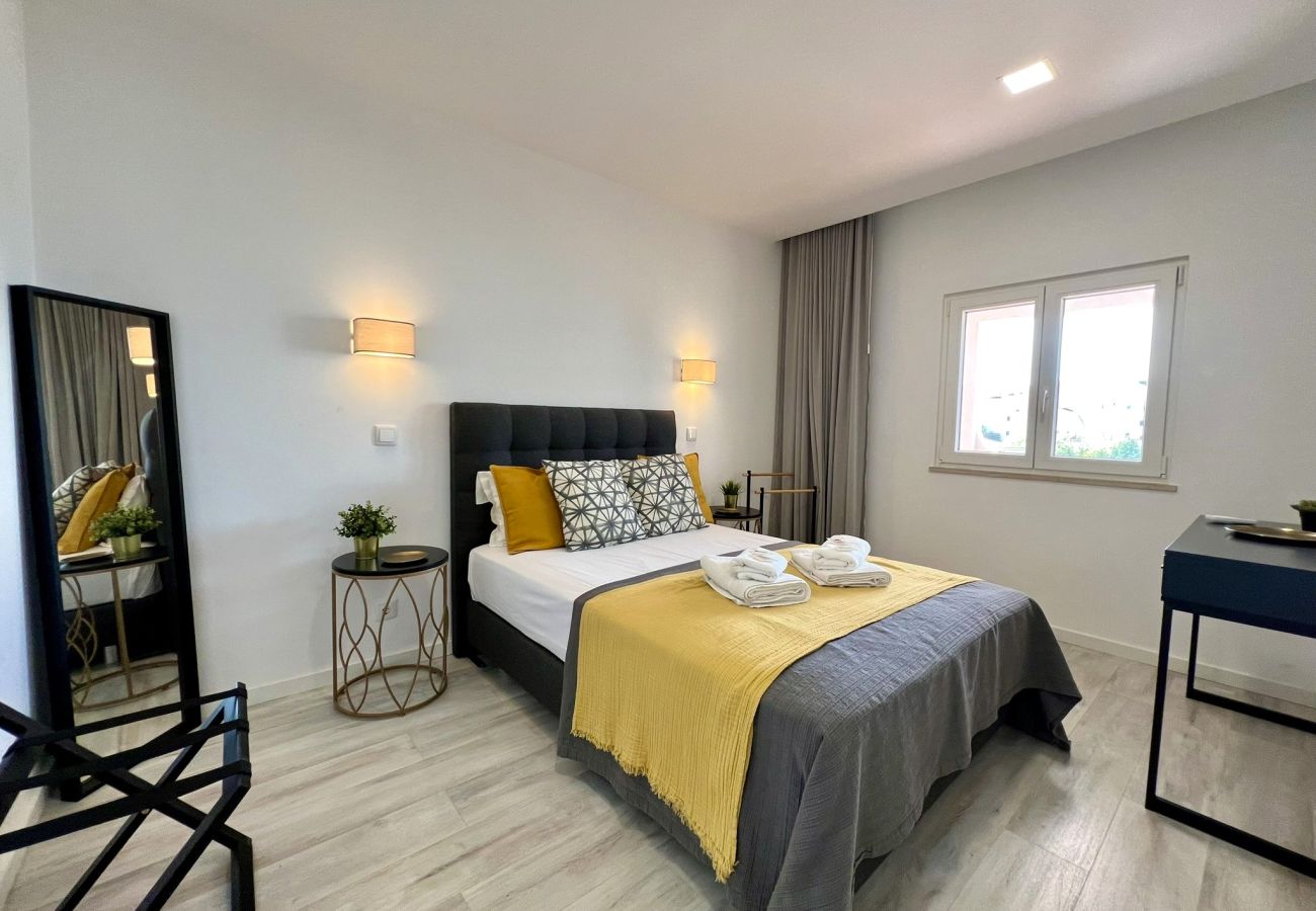 Apartment in Albufeira - ALBUFEIRA TWINS 3 WITH POOL by HOMING