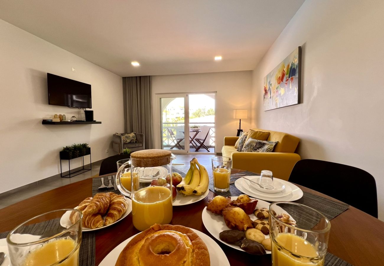 Apartment in Albufeira - ALBUFEIRA TWINS 3 WITH POOL by HOMING