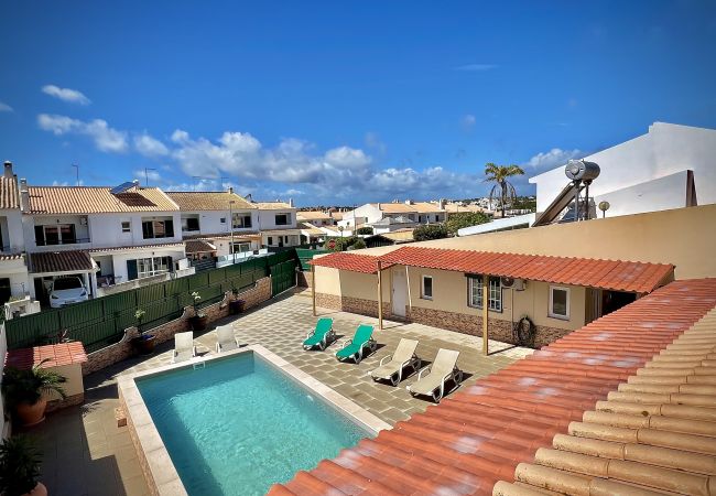 Villa in Albufeira - ALBUFEIRA SUMMER VILLA 2 WITH POOL by HOMING Villa in Albufeira - ALBUFEIRA SUMMER VILLA 2 WITH POOL by HOMING