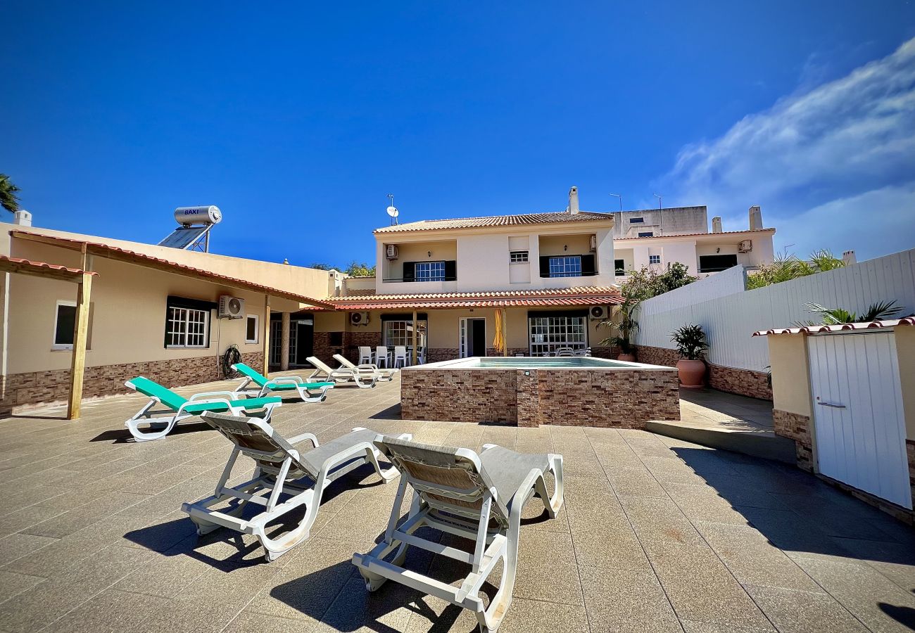 Villa in Albufeira - ALBUFEIRA SUMMER VILLA 2 WITH POOL by HOMING