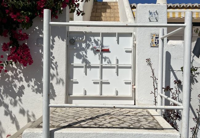 Villa in Vilamoura - VILAMOURA EDEN VILLA WITH POOL by HOMING Villa in Vilamoura - VILAMOURA EDEN VILLA WITH POOL by HOMING