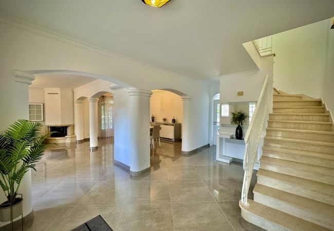 Villa in Quarteira - QUARTEIRA PREMIUM VILLA WITH POOL by HOMING Villa in Quarteira - QUARTEIRA PREMIUM VILLA WITH POOL by HOMING