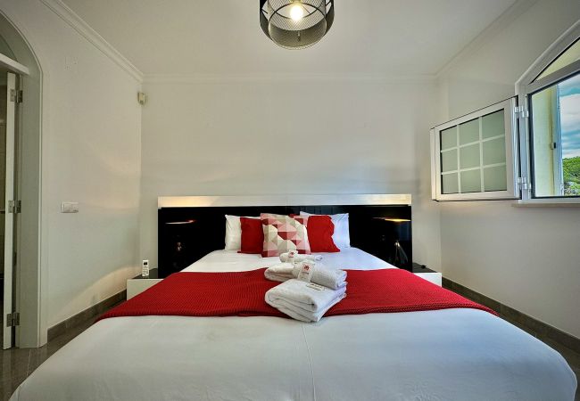 Villa in Quarteira - QUARTEIRA PREMIUM VILLA WITH POOL by HOMING Villa in Quarteira - QUARTEIRA PREMIUM VILLA WITH POOL by HOMING