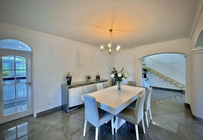 Villa in Quarteira - QUARTEIRA PREMIUM VILLA WITH POOL by HOMING Villa in Quarteira - QUARTEIRA PREMIUM VILLA WITH POOL by HOMING