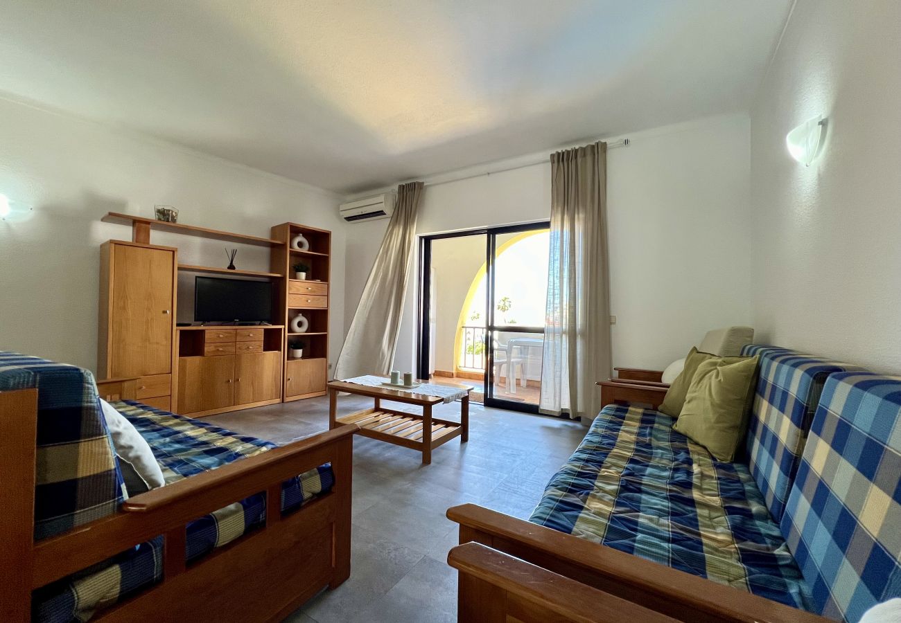Apartment in Albufeira - ALBUFEIRA TROPICAL VIEW WITH POOL by HOMING