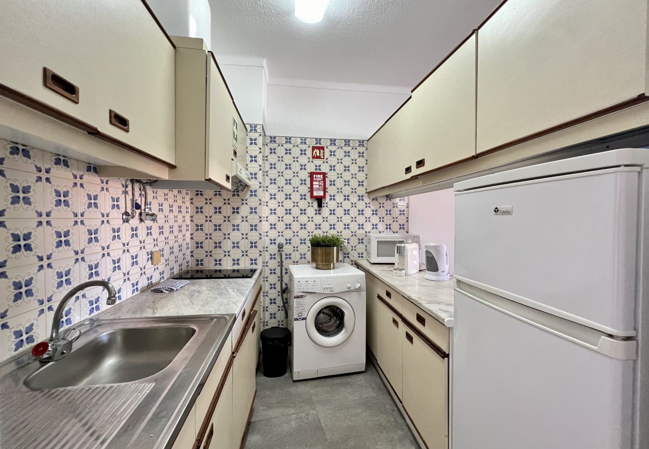 Apartment in Albufeira - ALBUFEIRA TROPICAL VIEW WITH POOL by HOMING