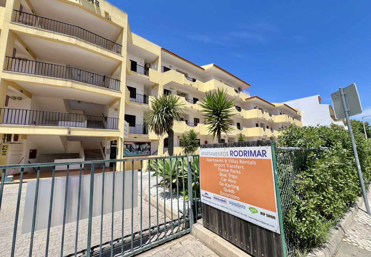 Apartment in Albufeira - ALBUFEIRA TROPICAL VIEW WITH POOL by HOMING