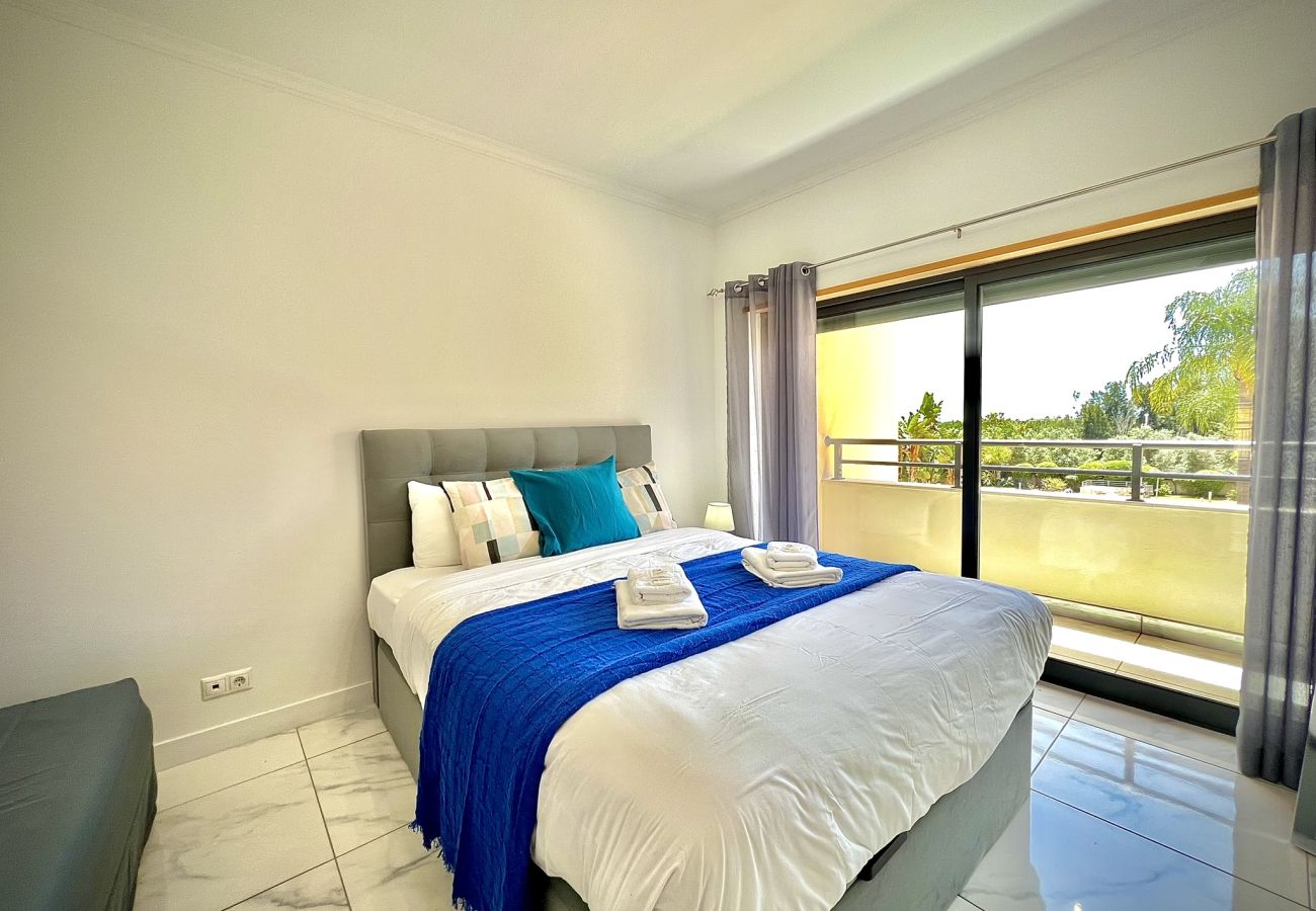 Apartment in Vilamoura - VILAMOURA PRESTIGE 2 WITH POOL by HOMING