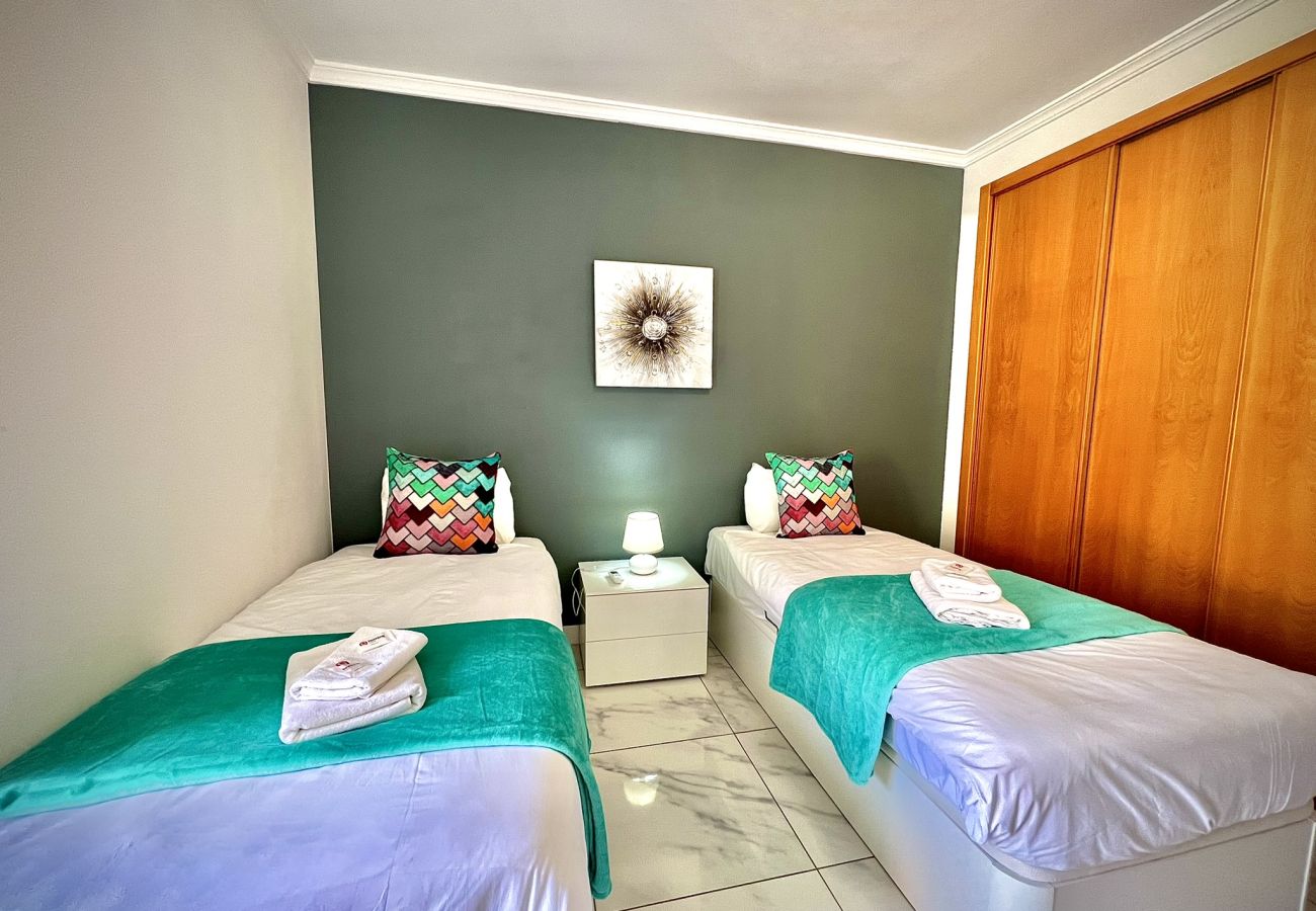 Apartment in Vilamoura - VILAMOURA PRESTIGE 2 WITH POOL by HOMING