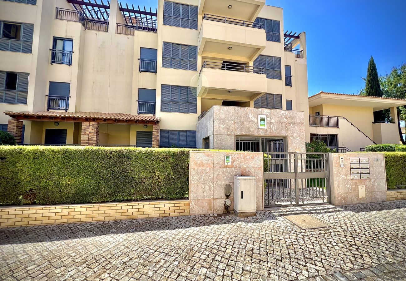 Apartment in Vilamoura - VILAMOURA PRESTIGE 2 WITH POOL by HOMING