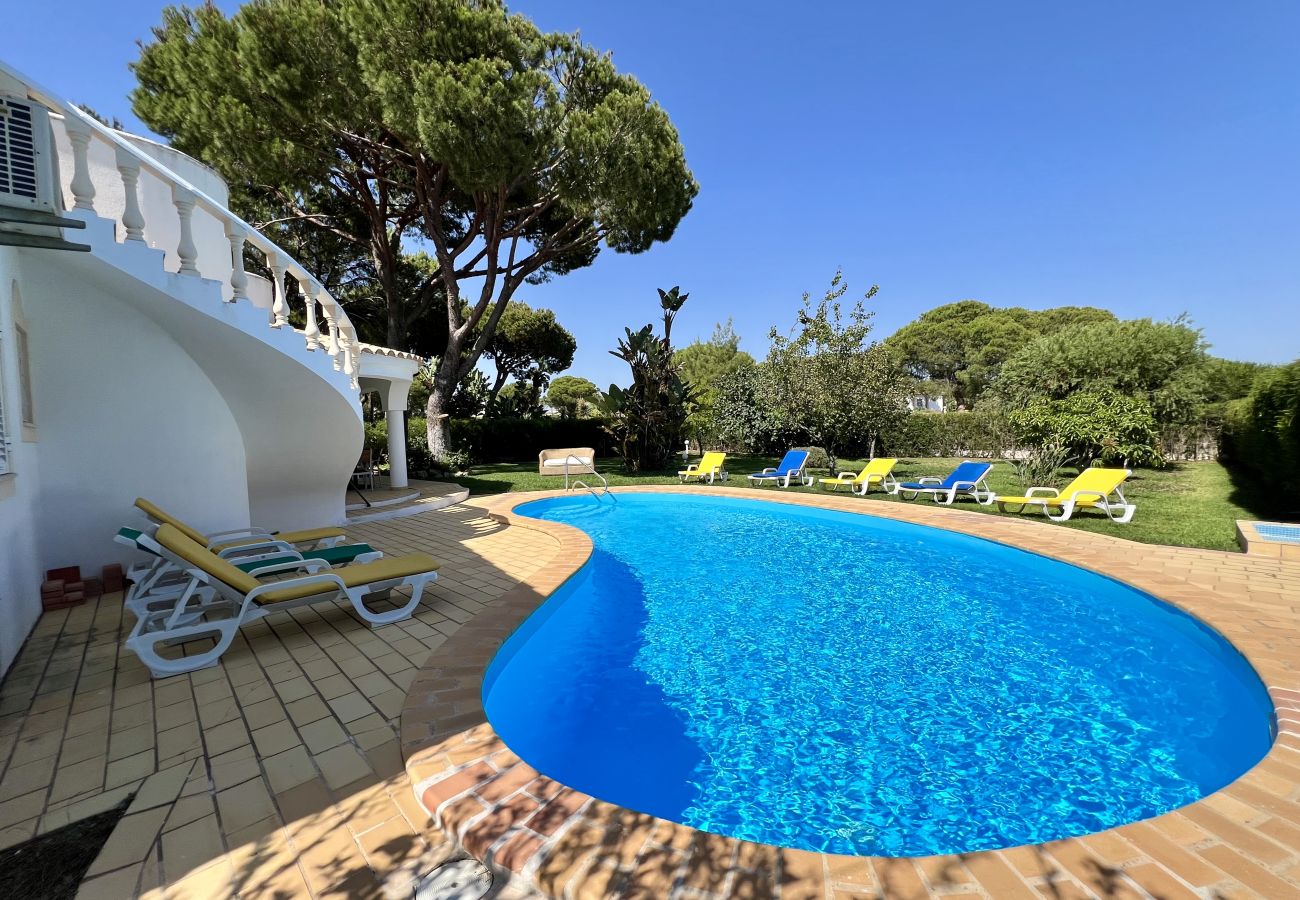 Villa in Vilamoura - VILAMOURA WHITE HOUSE VILLA WITH POOL by HOMING