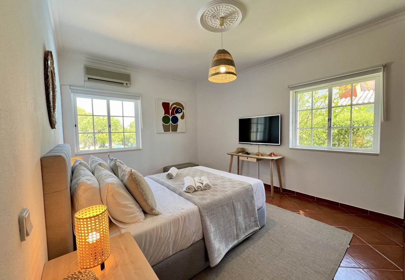 Villa in Vilamoura - VILAMOURA WHITE HOUSE VILLA WITH POOL by HOMING