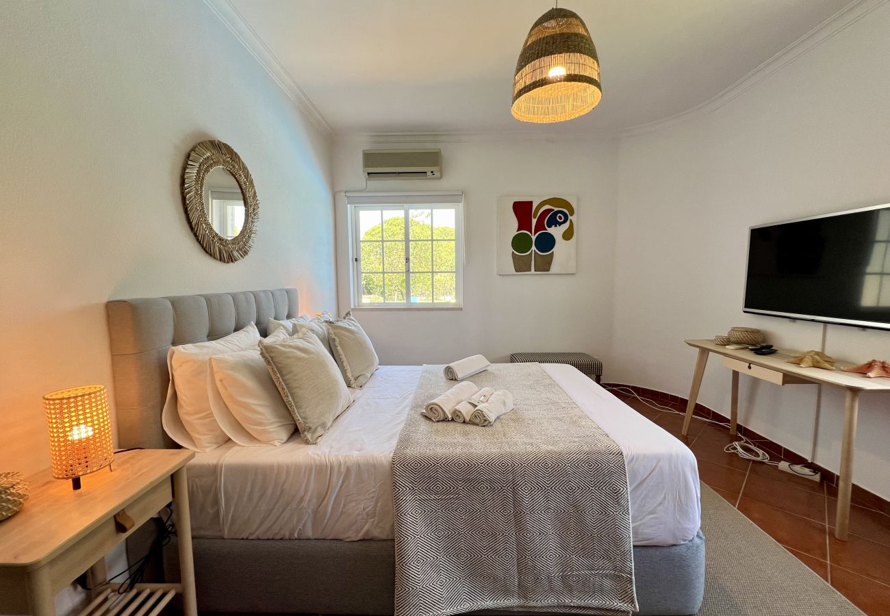 Villa in Vilamoura - VILAMOURA WHITE HOUSE VILLA WITH POOL by HOMING