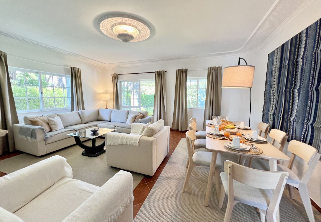 Villa in Vilamoura - VILAMOURA WHITE HOUSE VILLA WITH POOL by HOMING
