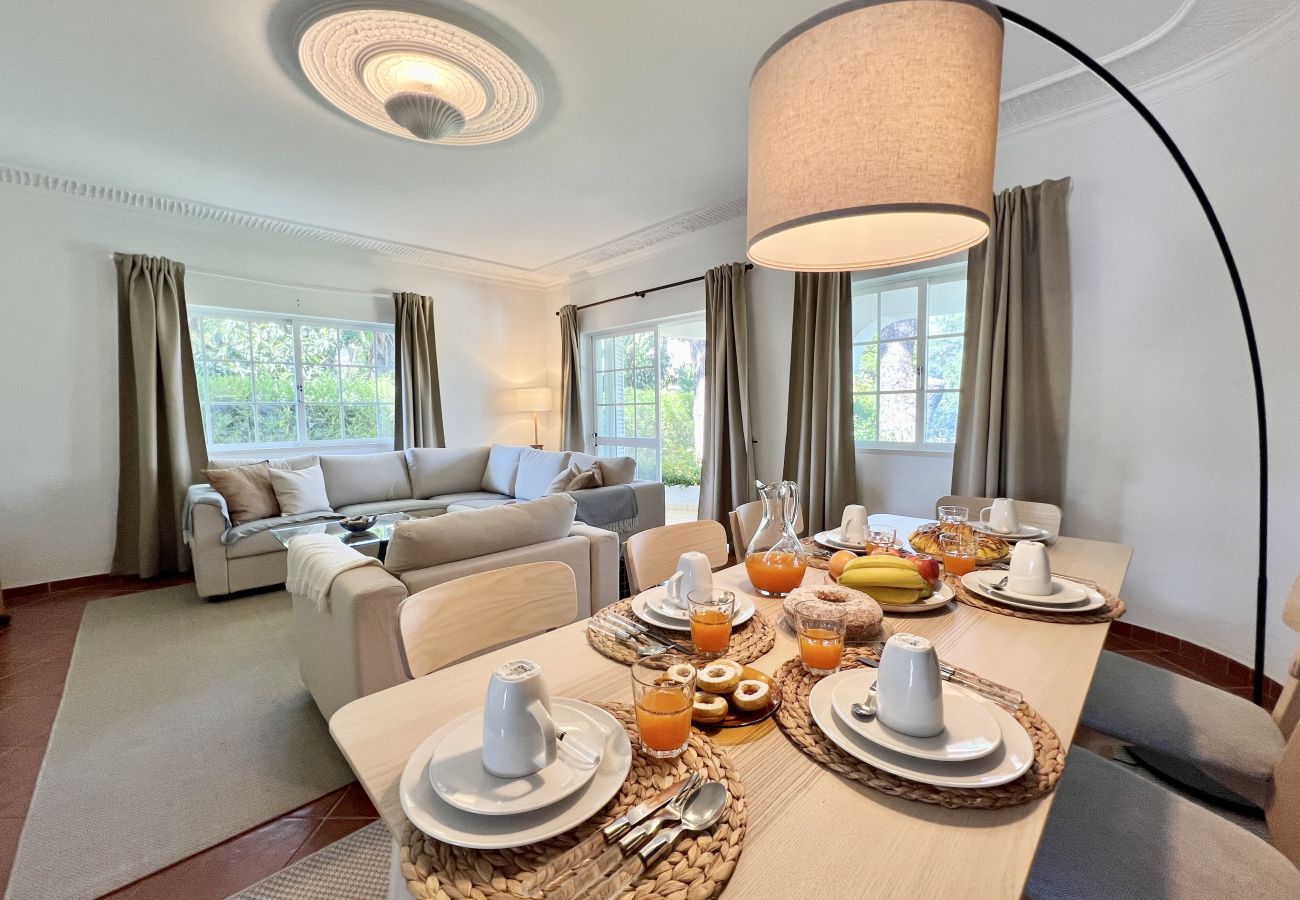 Villa in Vilamoura - VILAMOURA WHITE HOUSE VILLA WITH POOL by HOMING