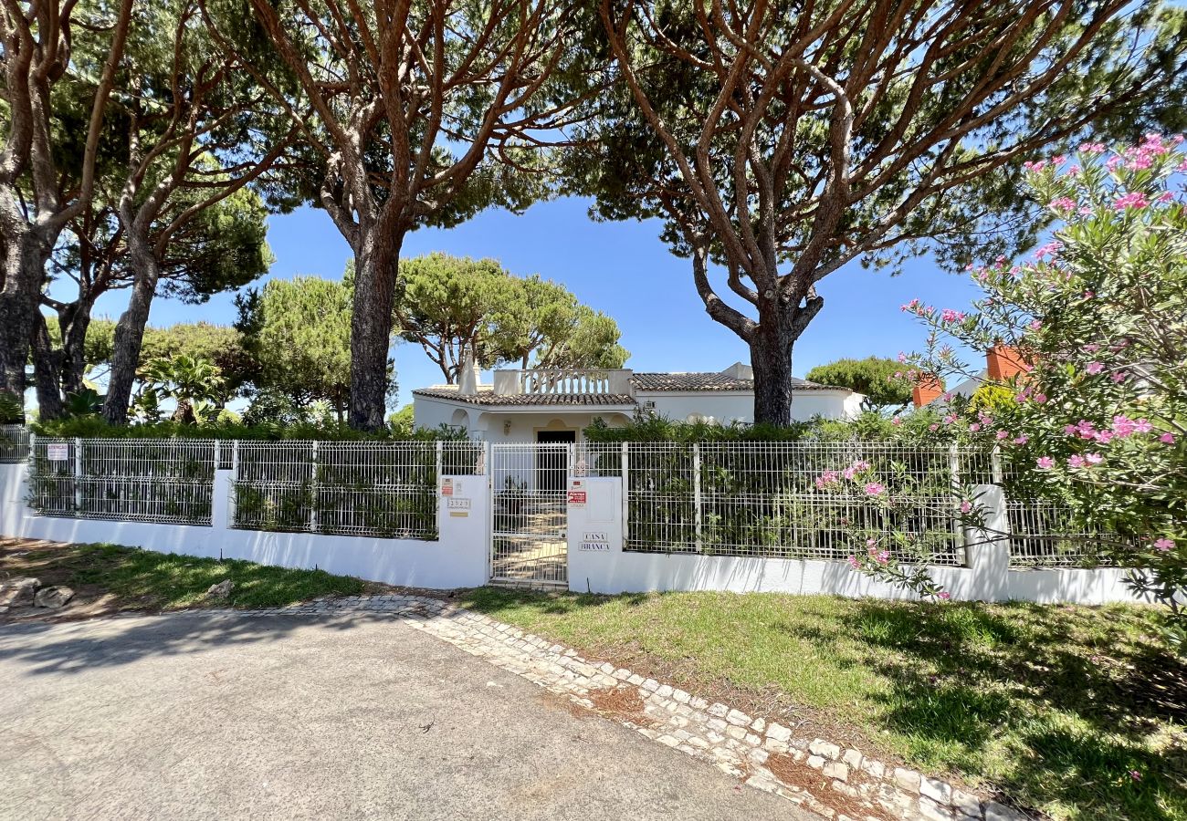 Villa in Vilamoura - VILAMOURA WHITE HOUSE VILLA WITH POOL by HOMING