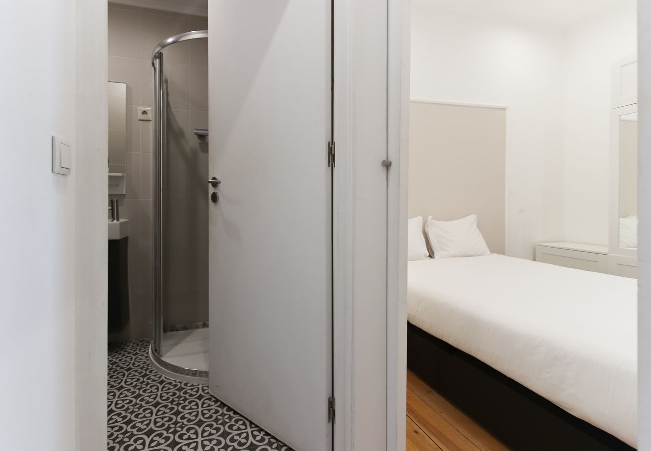Apartment in Lisbon - To Be Mouraria by HOMING