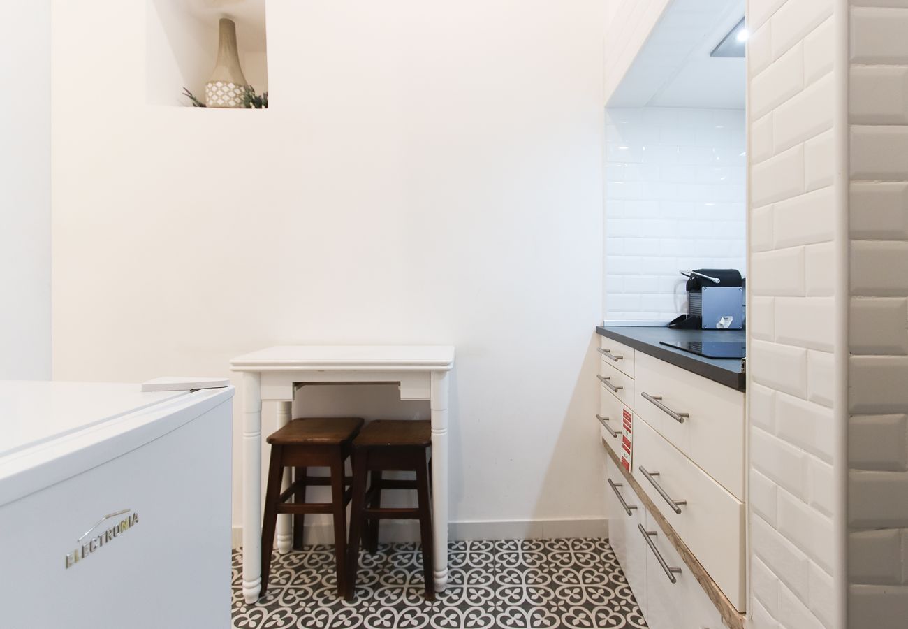 Apartment in Lisbon - To Be Mouraria by HOMING