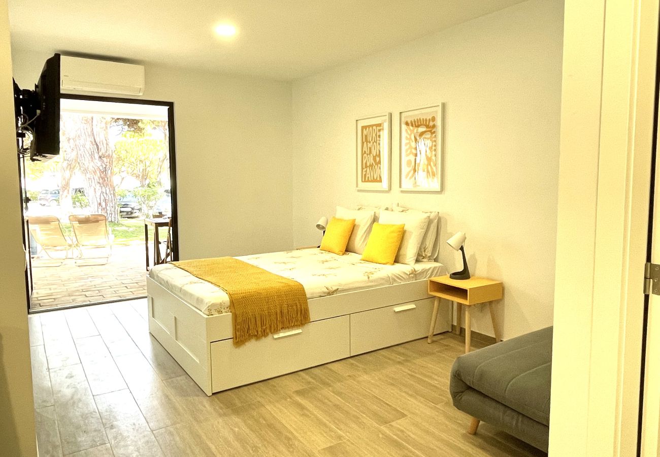 Apartment in Albufeira - ALBUFEIRA AÇOTEIAS DESIGN APARTMENT by HOMING