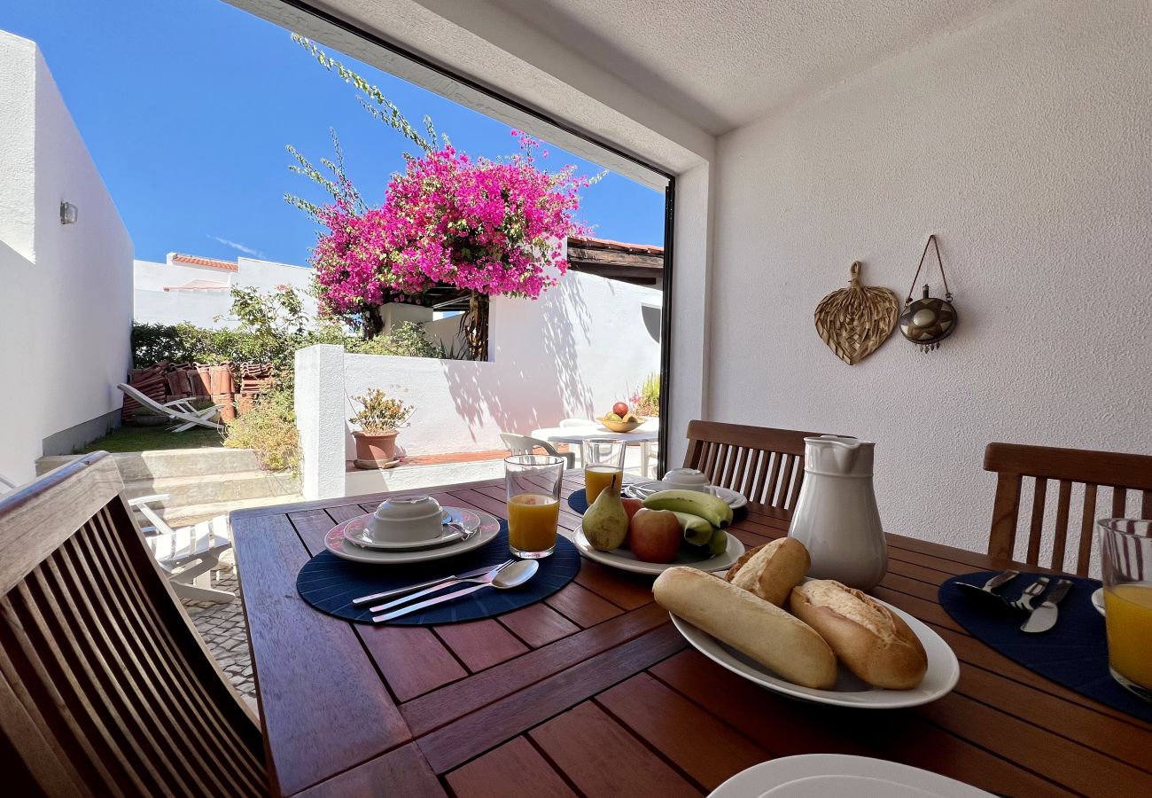 Apartment in Vilamoura - VILAMOURA SUN BRIGHT WITH POOL by HOMING