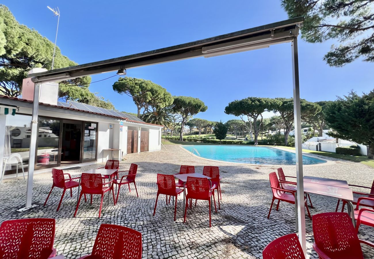Apartment in Vilamoura - VILAMOURA SUN BRIGHT WITH POOL by HOMING