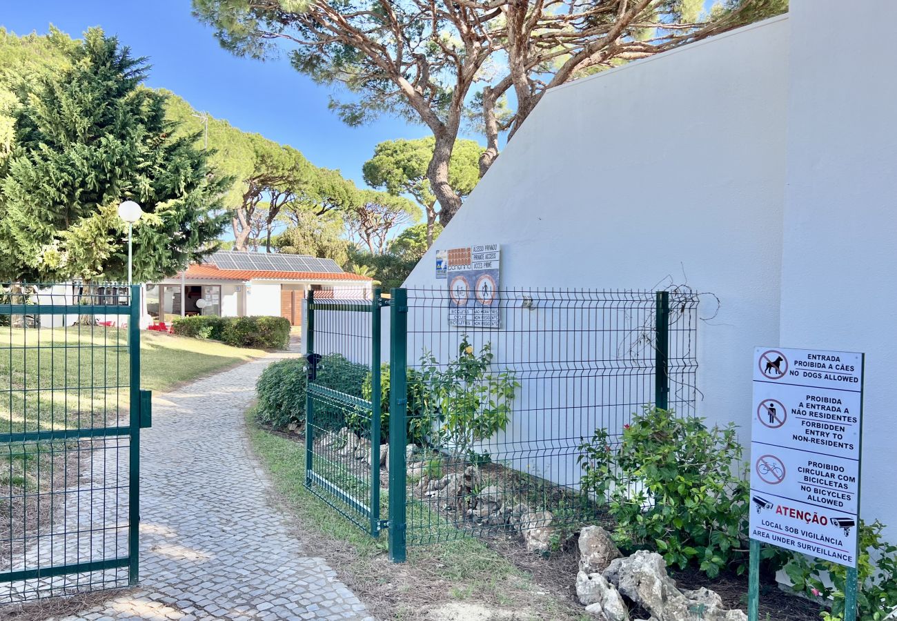 Apartment in Vilamoura - VILAMOURA SUN BRIGHT WITH POOL by HOMING