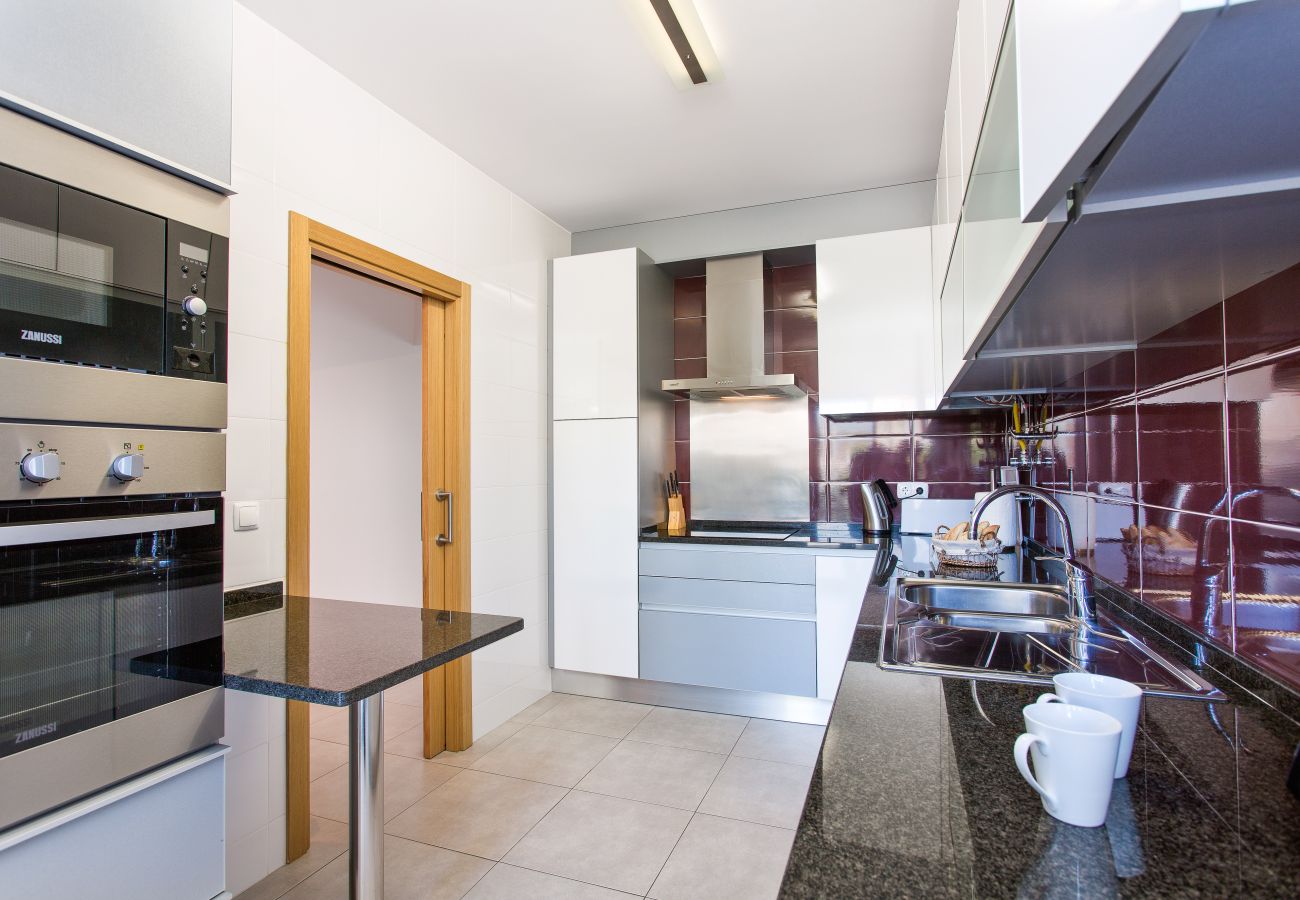 Apartment in Albufeira - ALBUFEIRA SUNNY APARTMENT 3 WITH POOL by HOMING