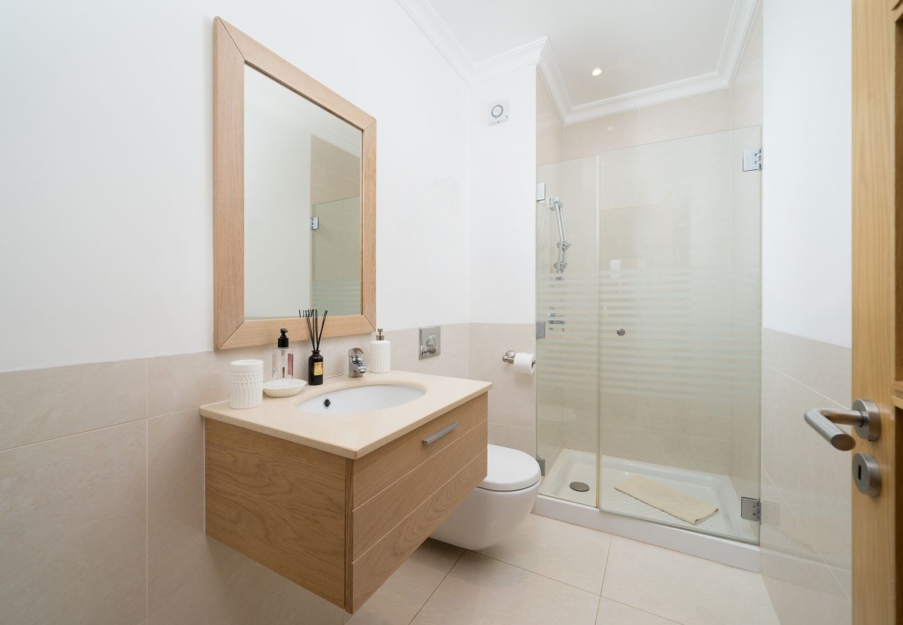Townhouse in Quarteira - VILAMOURA GARDEN VILLA WITH POOL by HOMING