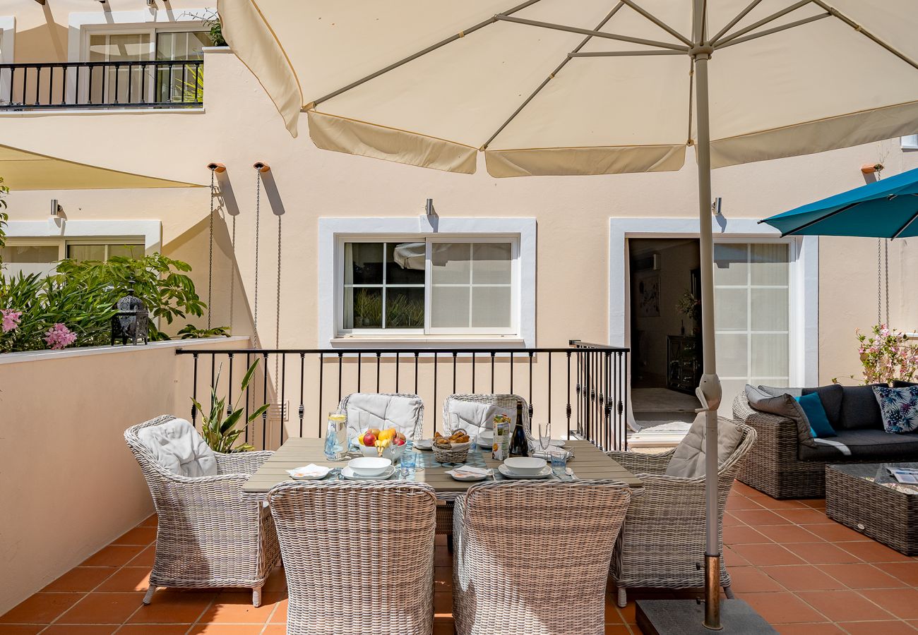 Townhouse in Quarteira - VILAMOURA GARDEN VILLA WITH POOL by HOMING