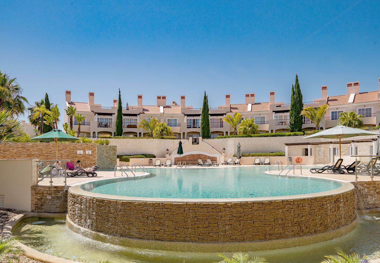 Townhouse in Quarteira - VILAMOURA GARDEN VILLA WITH POOL by HOMING