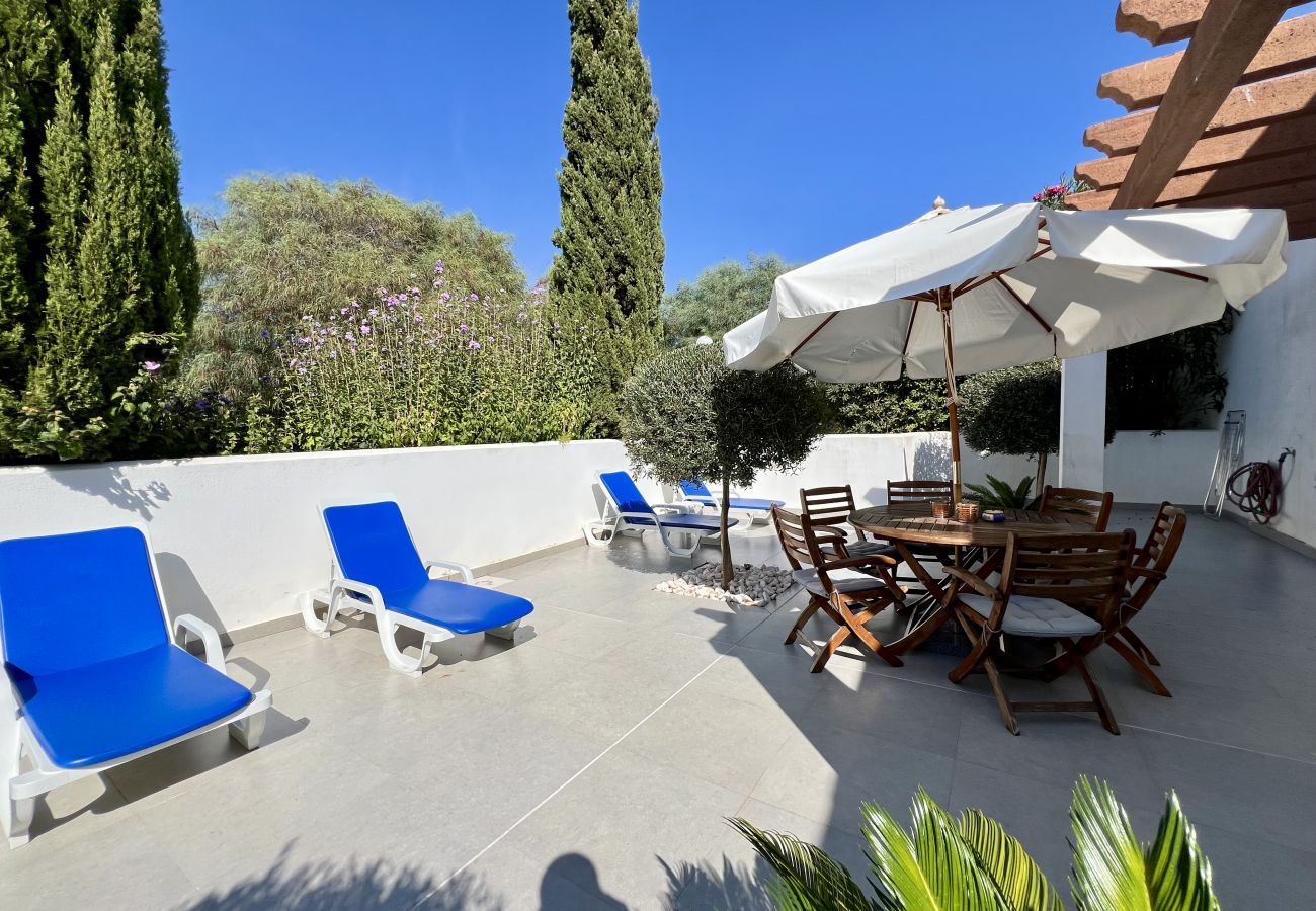 Townhouse in Vilamoura - VILAMOURA CLUB VILLA 1 WITH POOL by HOMING