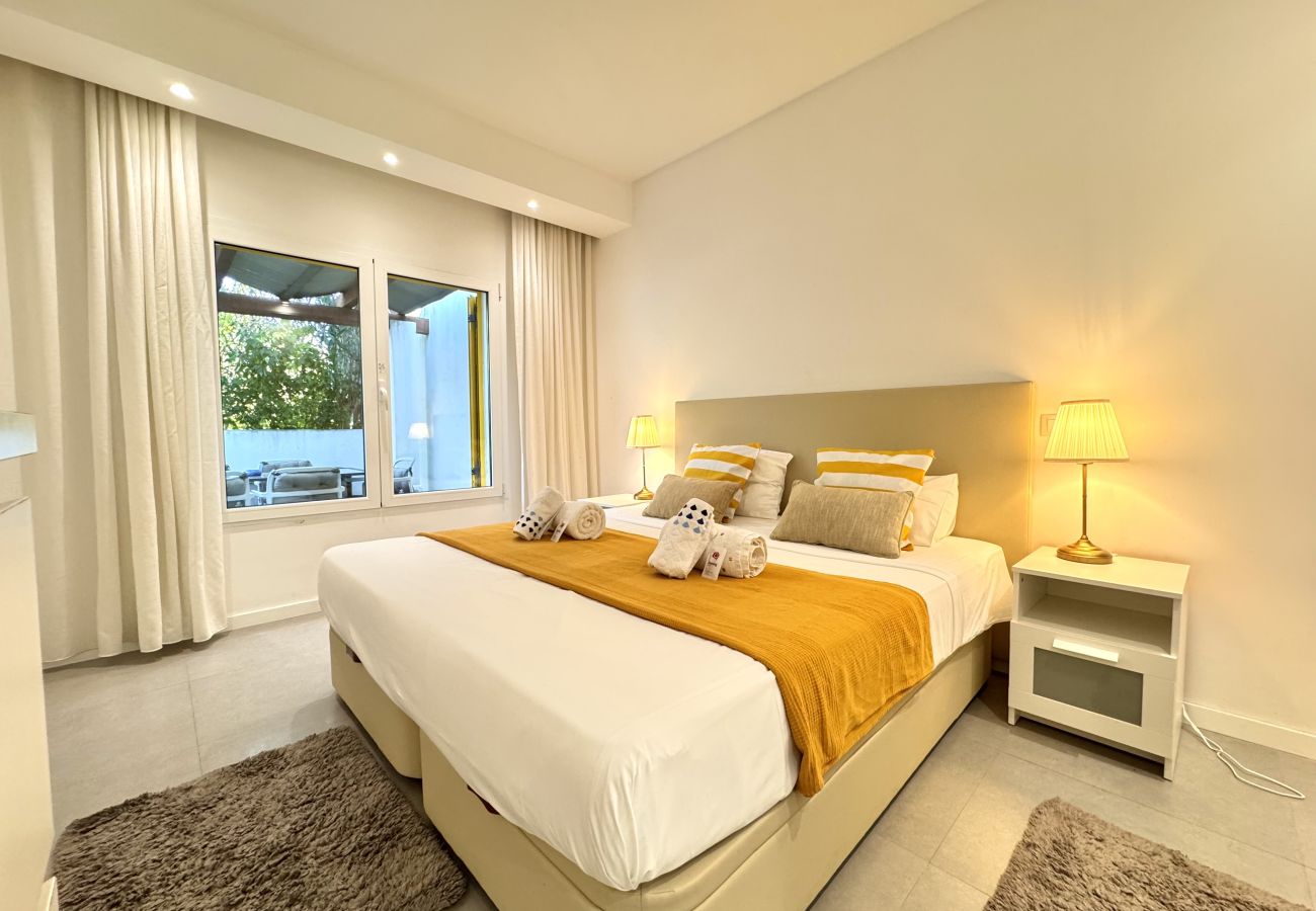 Terraced House in Vilamoura - VILAMOURA CLUB VILLA 1 WITH POOL by HOMING