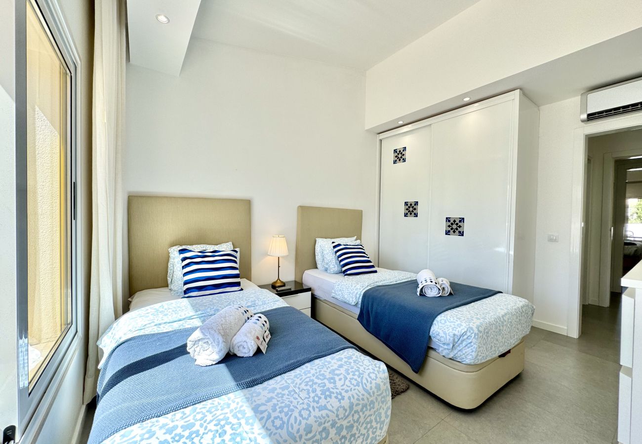 Villa in Vilamoura - VILAMOURA CLUB VILLA 3 WITH POOL by HOMING