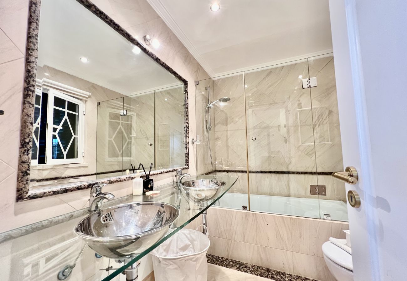 Villa in Vilamoura - VILAMOURA DELUXE VILLA WITH POOL by HOMING