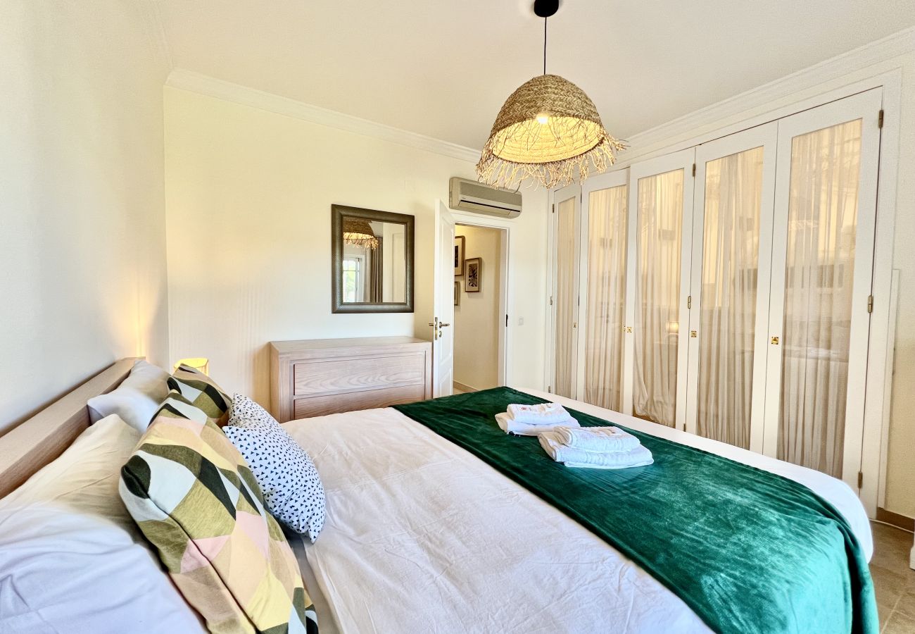 Villa in Vilamoura - VILAMOURA DELUXE VILLA WITH POOL by HOMING