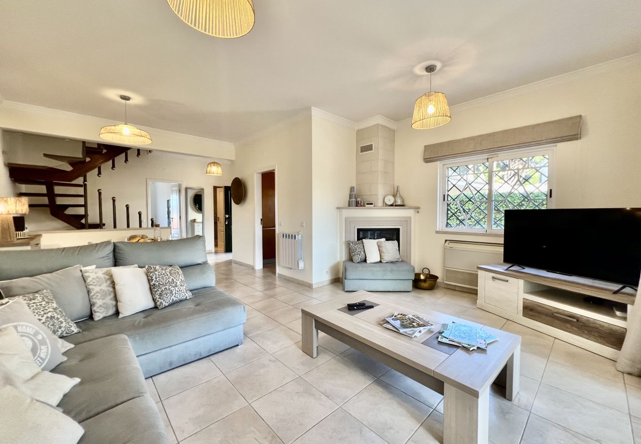 Villa in Vilamoura - VILAMOURA DELUXE VILLA WITH POOL by HOMING